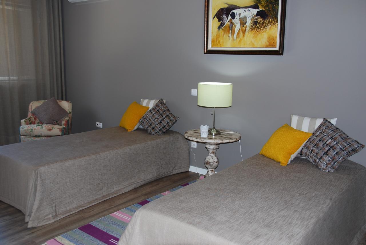 לינה וארוחת בוקר אלנקר Quinta Da Torre - Casas De Campo מראה חיצוני תמונה
